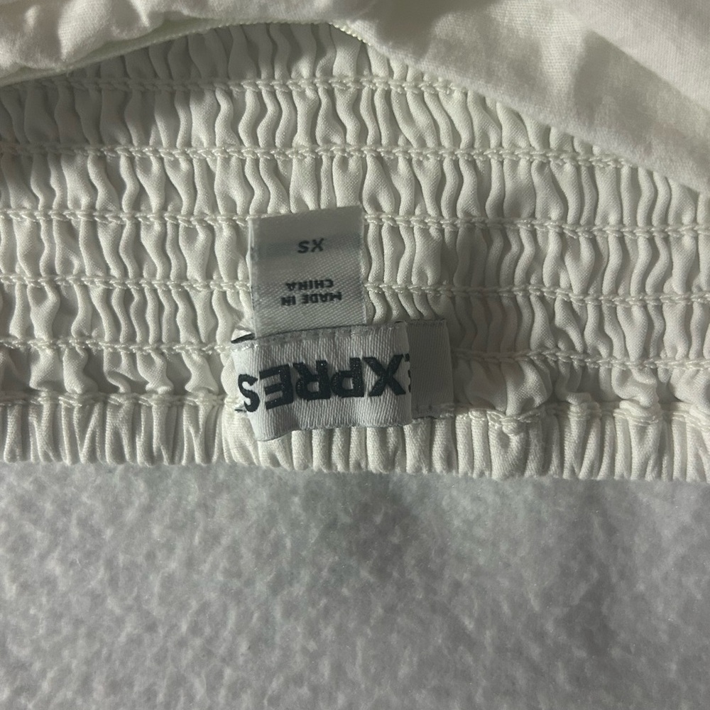 Express White Ruffle Blouse - Picture 2 of 4